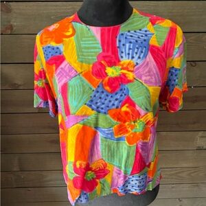 Diversity Vintage 100% SILK Colorful Floral Short Sleeve Blouse Petite Medium